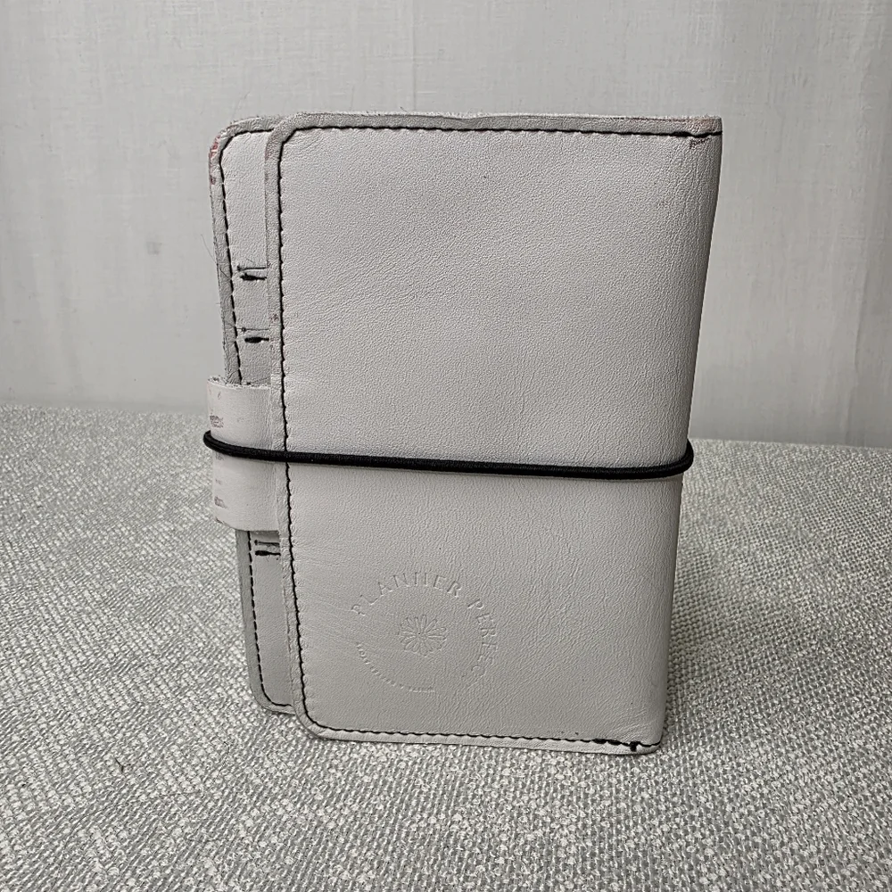 Planner Perfect Out and About Leather Traveler’s Notebook Cover -White